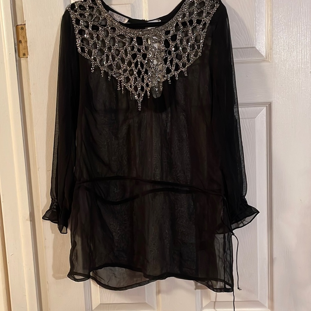BEAUTIFUL BLOUSE